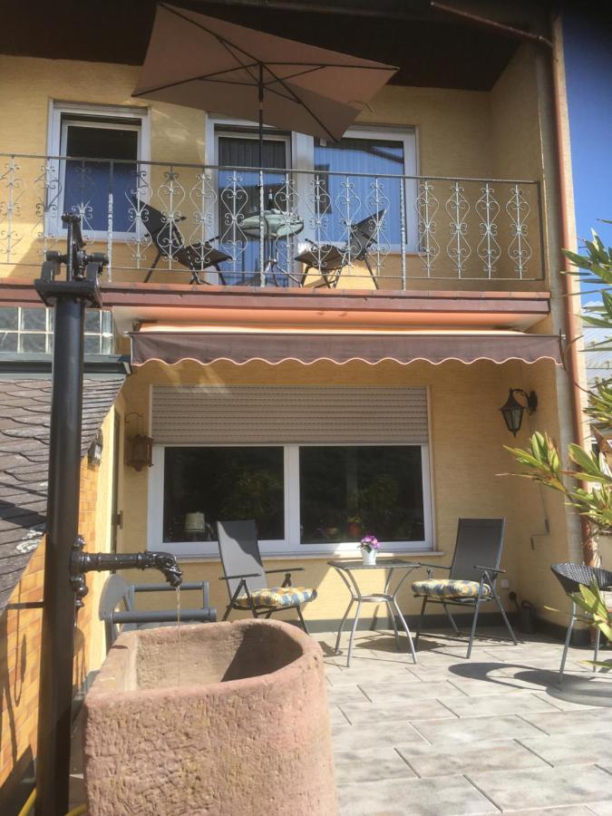 Ferienwohnung Mendgen Mit Panoramablick Бернкастель-Кюс Екстер'єр фото